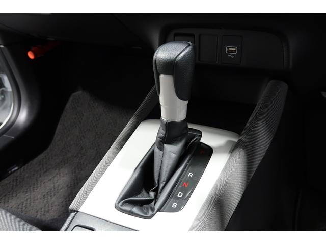 フィット ｅ：ＨＥＶクロスター　ホンダ認定中古車　２年保証　ワンオーナー　禁煙車　安全運転支援　衝突軽減ブレーキ（ＣＭＢＳ）　誤発進抑制機能　渋滞追従付クルコン（ＡＣＣ）　前後ドラレコ　コネクトナビ　バックカメラ　ＥＴＣ　フルセグ（15枚目）