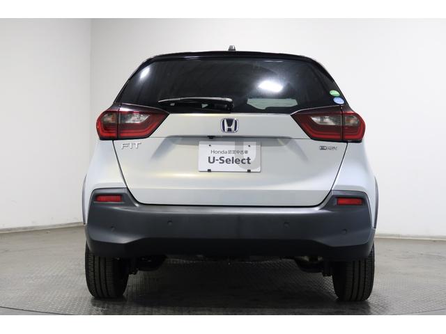 フィット ｅ：ＨＥＶクロスター　ホンダ認定中古車　２年保証　ワンオーナー　禁煙車　安全運転支援　衝突軽減ブレーキ（ＣＭＢＳ）　誤発進抑制機能　渋滞追従付クルコン（ＡＣＣ）　前後ドラレコ　コネクトナビ　バックカメラ　ＥＴＣ　フルセグ（35枚目）