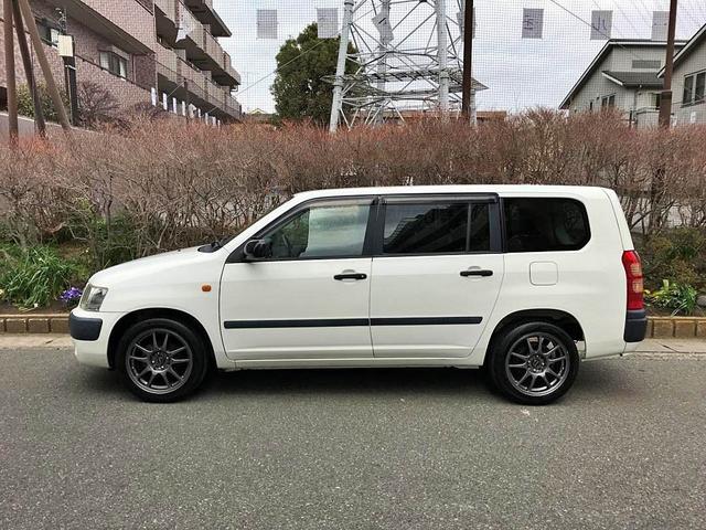 ＵＬ　１５００ｃｃ　５速マニュアル　１６インチホイール　　　走行３３２００ｋｍ　車検７年４月　３か月３０００ｋｍ保証付(5枚目)