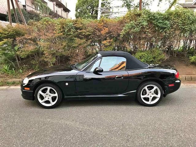 ロードスター ＳＰ　５速マニュアル　純正エアロ　純正１６インチ　ＥＴＣ　社外マフラー　車検８年７月　タイベル交換整備済（5枚目）