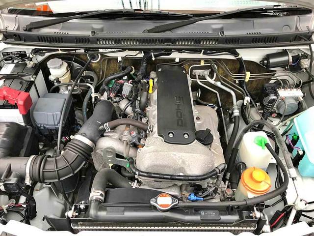 ジムニーシエラ ランドベンチャー　５速マニュアル　最終９型　リフトアップ　ショートバンパー　ラテラルロッド　社外マフラー　ナビＴＶ　ＥＴＣ　車検整備付　走行５．６万ｋｍ　社外品有（16枚目）