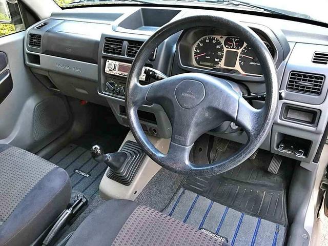 パジェロミニ ＸＲ　５速マニュアル　２ＷＤ　ＦＲ車　キーレス　ＥＴＣ　走行４．９万　車検８年６月　整備済（14枚目）