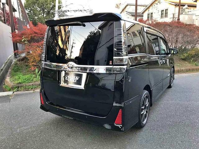 ヴォクシー ZS 煌III 純正大型ナビTV 12インチ後席モニター バックカメラ ETC 両側パワースライドドア スマートキー クルーズコントロール LEDライト トヨタセーフティセンス 車検9年12月 走行3.7万 保証付(8枚目)