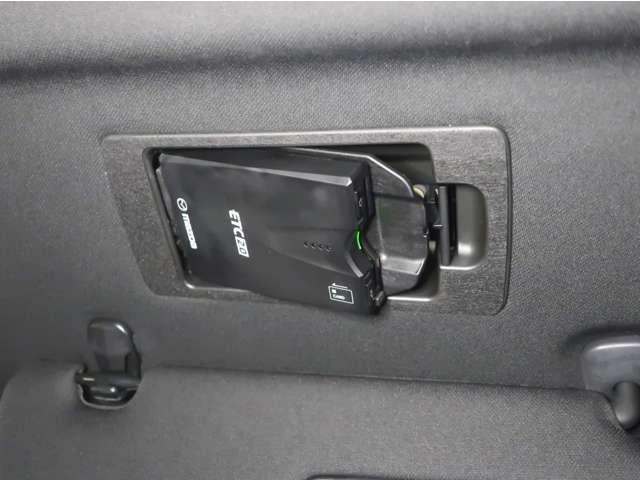 ＥＴＣ付きですので、通勤やお出かけ等で高速道路をご利用の際にスムーズにご利用いただけます♪