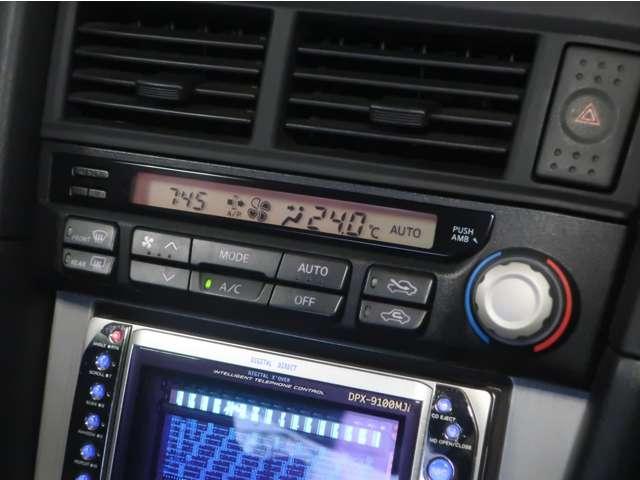 スカイライン ２．６　Ｖスペック　４ＷＤ　ワンオーナー　ニスモ３２０ｋｍ／ｈメーター一式（16枚目）