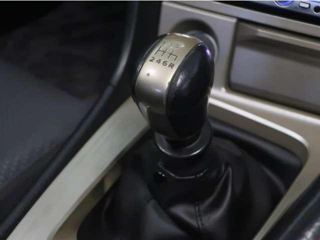 スカイライン ２．６　Ｖスペック　４ＷＤ　ワンオーナー　ニスモ３２０ｋｍ／ｈメーター一式（18枚目）