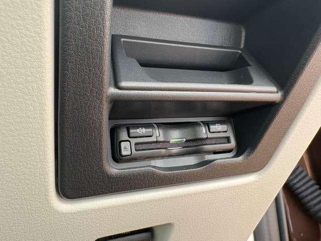 CX-80 3.3 XDハイブリッド エクスクルーシブ モダン ディーゼ パノラマサンルーフ BOSEサウンドシステム(17枚目)