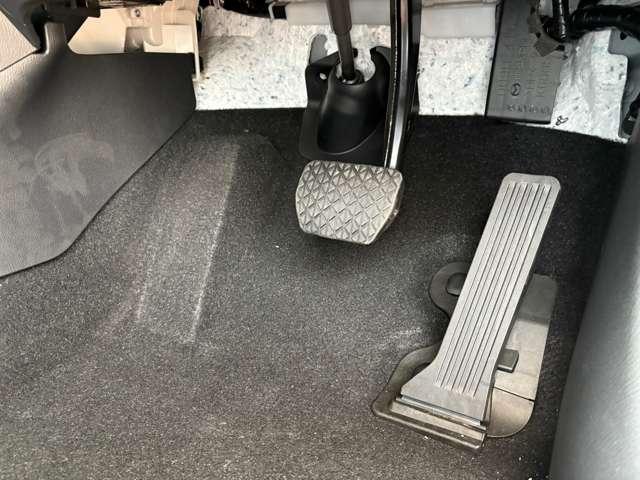 ＭＡＺＤＡ２ １．５　１５スポルトプラス　新車香り　電動シート　シートヒーター　３６０°　アダプティブクルーズコントロール　バックカメラ　ＬＥＤヘッドランプ　シートヒーター　衝突被害軽減ブレーキ（18枚目）