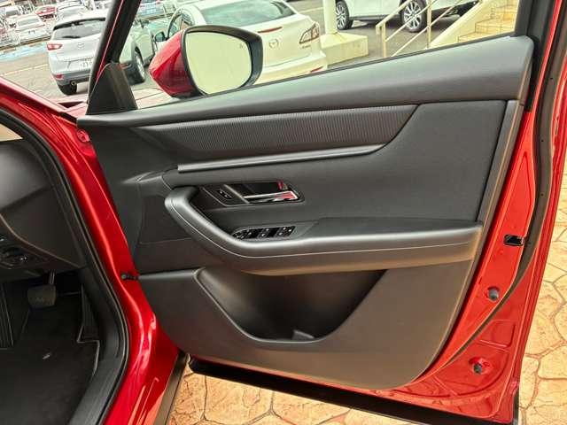 CX-60 3.3 XD Sパッケージ ディーゼルターボ ETC 電動シート 禁煙 レーダークルコン USB 地デジ DSC AW LEDヘッドライト 盗難防止装置 パワーウィンドウ エアコン バックカメラ ETC 前席シートヒーター キーレスエントリー(6枚目)