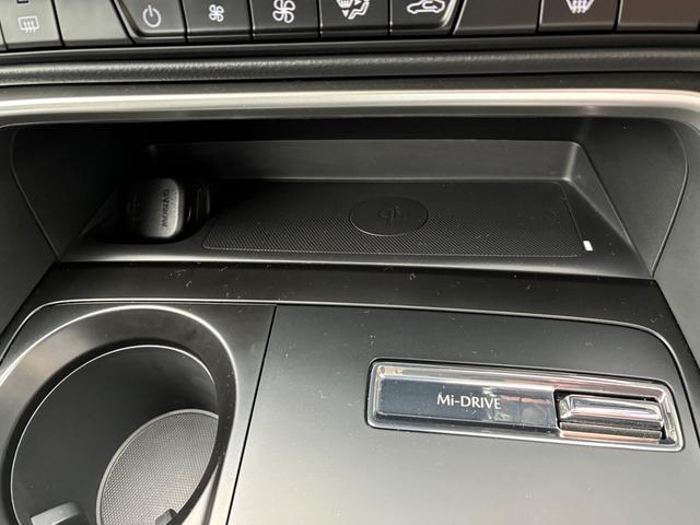 CX-60 3.3 XD Sパッケージ ディーゼルターボ ETC 電動シート 禁煙 レーダークルコン USB 地デジ DSC AW LEDヘッドライト 盗難防止装置 パワーウィンドウ エアコン バックカメラ ETC 前席シートヒーター キーレスエントリー(29枚目)