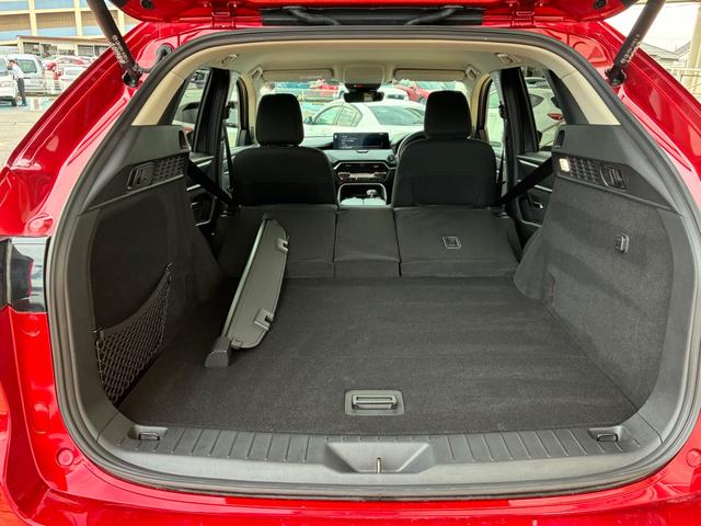 CX-60 3.3 XD Sパッケージ ディーゼルターボ ETC 電動シート 禁煙 レーダークルコン USB 地デジ DSC AW LEDヘッドライト 盗難防止装置 パワーウィンドウ エアコン バックカメラ ETC 前席シートヒーター キーレスエントリー(37枚目)