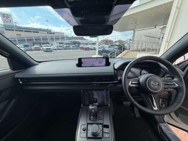 ＭＸ－３０ ２．０　ナチュラル　モノトーン　電動シート　３６０度モニター　シートヒータ　（17枚目）