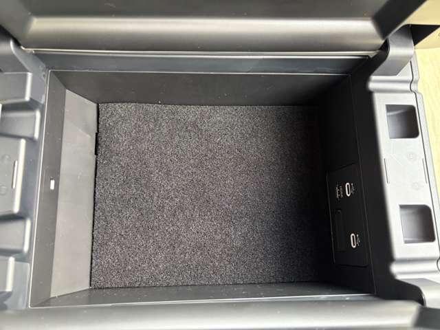 �l�b�g�f�ڎԗ��ɂ��A����ς݂�ړ��ƂȂ��Ă���ꍇ���������܂��A�܂��́u���₢���킹�{�^���v��肨�₢���킹��������