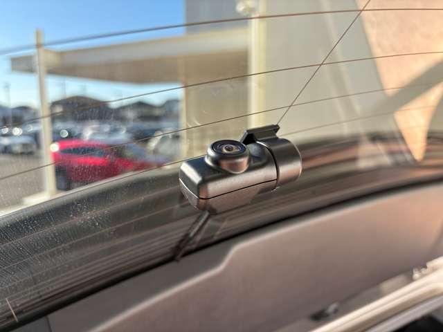 ＣＸ－６０ ３．３　ＸＤハイブリッド　エクスクルーシブ　モダン　ディーゼ　ＢＯＳＥ　前後ドラレコ　ＥＴＣ　シートベンチレーシ　衝突軽減ブレーキ　ＬＥＤライト　追従式クルコン　地上デジタル　シートエアコン　サイドカメラ　ＥＴＣ　アルミホイール　横滑り防止装置　パワーシート（10枚目）