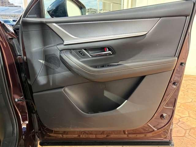 ＣＸ－８０ ３．３　ＸＤハイブリッド　エクスクルーシブ　スポーツ　ディー　ＥＴＣ　シートヒーター　サンルーフ　レーダークルーズ　大型サンルーフ　パワーシート　３列シート　シートヒーター　バックカメラ　衝突被害軽減システム　４ＷＤ　革シート　全方位モニター　ＬＥＤヘッド（16枚目）