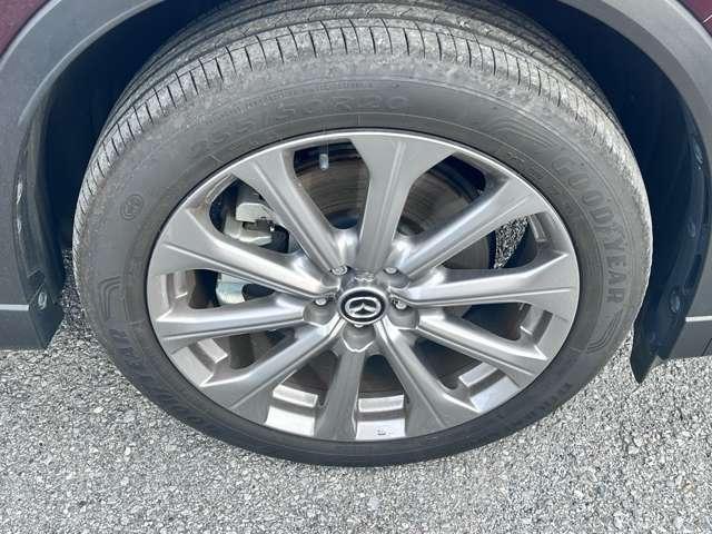 CX-80 3.3 XD Lパッケージ ディーゼルターボ 4WD ナビ 360°ビューモニター 本革シート アルミホイール パノラマサンルーフ フルセグTV 電動リアゲート レザーシート 全周囲カメラ パワーシート アイドリングストップ 4WD シートヒーター(4枚目)