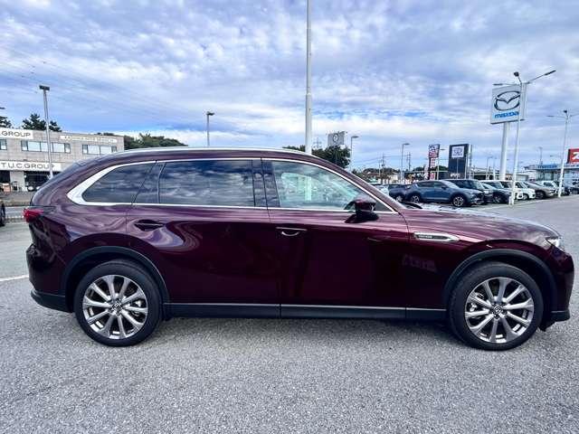 CX-80 3.3 XD Lパッケージ ディーゼルターボ 4WD ナビ 360°ビューモニター 本革シート アルミホイール パノラマサンルーフ フルセグTV 電動リアゲート レザーシート 全周囲カメラ パワーシート アイドリングストップ 4WD シートヒーター(5枚目)