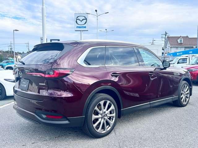 CX-80 3.3 XD Lパッケージ ディーゼルターボ 4WD ナビ 360°ビューモニター 本革シート アルミホイール パノラマサンルーフ フルセグTV 電動リアゲート レザーシート 全周囲カメラ パワーシート アイドリングストップ 4WD シートヒーター(7枚目)