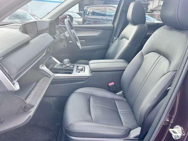 CX-80 3.3 XD Lパッケージ ディーゼルターボ 4WD ナビ 360°ビューモニター 本革シート アルミホイール パノラマサンルーフ フルセグTV 電動リアゲート レザーシート 全周囲カメラ パワーシート アイドリングストップ 4WD シートヒーター(15枚目)