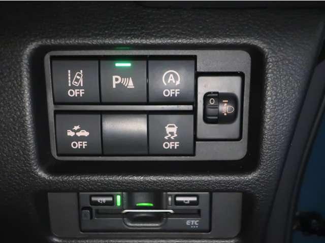 運転席から操作できます！