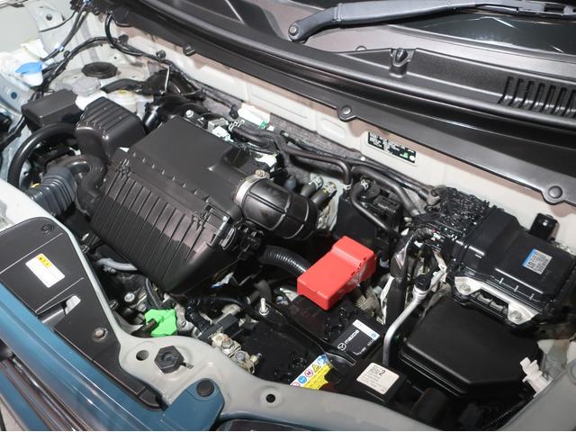 エンジンルームもキレイです