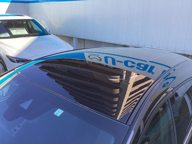 ＭＡＺＤＡ３ファストバック ２．０　２０Ｓ　プロアクティブ　前後ドラレコ　３６０度ビュ　ＥＴＣ　ＡｐｐｌｅＣａｒＰｌａｙ／ＡｎｄｒｏｉｄＡｕｔｏ　Ｂｌｕｅｔｏｏｔｈ　フルセグ　レーダークルーズ　ヘッドアップディスプレイ　１８インチ純正ＡＷ　ＢＳＭ　ワンオーナー（28枚目）