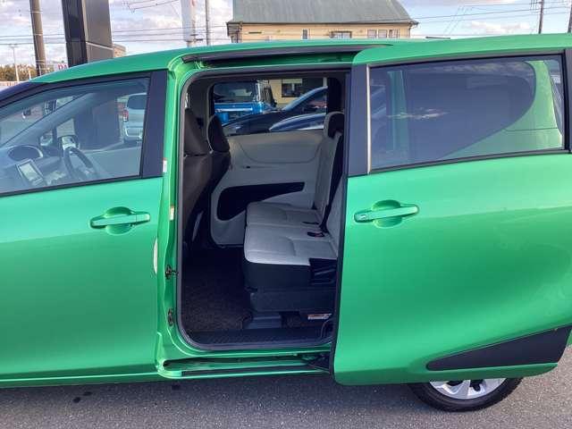 シエンタ １．５　Ｘ　ナビ　ＥＴＣ　ドライブレコーダー　禁煙　ＥＴＣ装備　地デジ　運転席助手席エアバック　マニュアルエアコン　１オーナー　キーフリーシステム　メンテナンスノート　アイドルストップ　メモリーナビゲーション（8枚目）