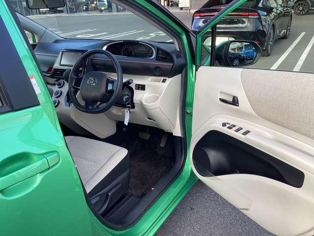 シエンタ １．５　Ｘ　ナビ　ＥＴＣ　ドライブレコーダー　禁煙　ＥＴＣ装備　地デジ　運転席助手席エアバック　マニュアルエアコン　１オーナー　キーフリーシステム　メンテナンスノート　アイドルストップ　メモリーナビゲーション（11枚目）