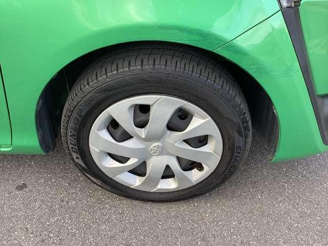 シエンタ １．５　Ｘ　ナビ　ＥＴＣ　ドライブレコーダー　禁煙　ＥＴＣ装備　地デジ　運転席助手席エアバック　マニュアルエアコン　１オーナー　キーフリーシステム　メンテナンスノート　アイドルストップ　メモリーナビゲーション（12枚目）