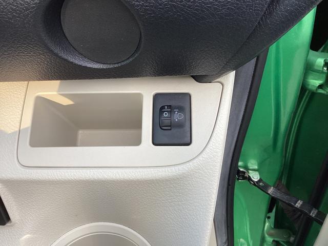 シエンタ １．５　Ｘ　ナビ　ＥＴＣ　ドライブレコーダー　禁煙　ＥＴＣ装備　地デジ　運転席助手席エアバック　マニュアルエアコン　１オーナー　キーフリーシステム　メンテナンスノート　アイドルストップ　メモリーナビゲーション（33枚目）