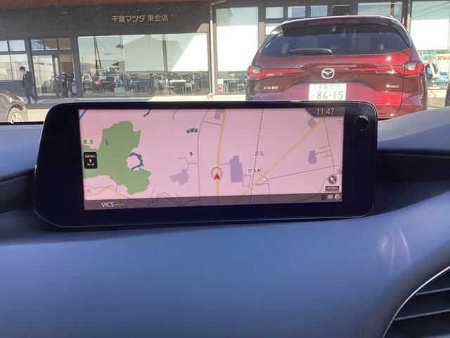 MAZDA3ファストバック 1.8 XD ツーリング ディーゼルターボ 4WD デモアップ ナビ 360度ビューカメラ アダプティブクルーズコントロール 電動シート Bluetooth オートマチックハイビーム シートヒーター 全周囲カメラ 衝突被害軽減システム バックカメラ(2枚目)