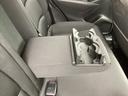 リア席用のカップホルダーもあります