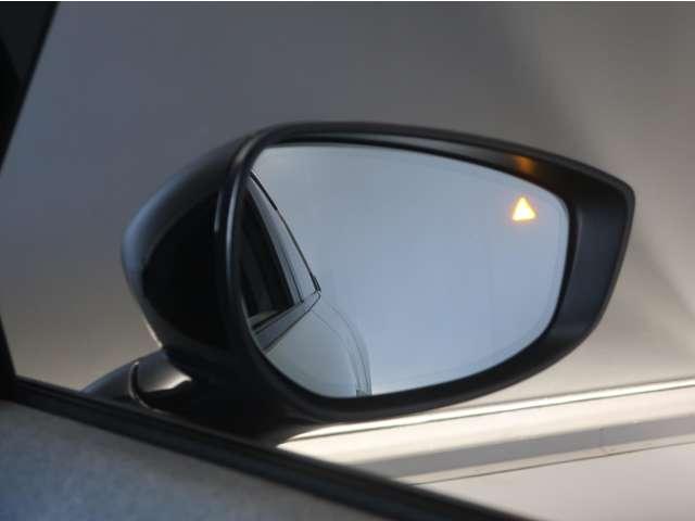 MX-30 2.0 千葉マツダ君津店です レーダーブレーキ スマキー Etc 盗難防止装置 360°カメラ ACC ナビTV Sヒーター PWシート DSC ABS Bカメラ キーフリー エアコン パワーウィンドウ(15枚目)