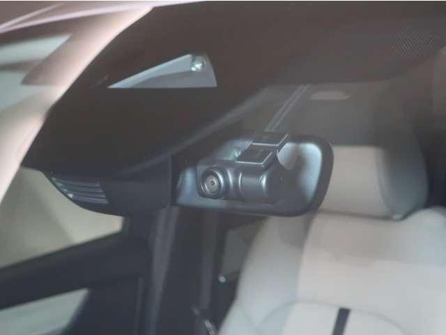 CX-60 3.3 XD Lパッケージ ディーゼルターボ 前後ドラレコ ETC BOSE Bカメラ 黒革シート LED テレビ AW ETC スマートキー シートヒーター アイドリングストップ ターボ オートエアコン 盗難防止システム パワステ キーフリー(2枚目)