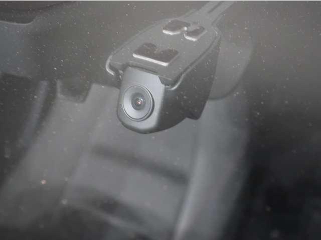 MAZDA3ファストバック 1.5 15S ブラックトーンエディション ドラレコ ETC 360°ビューモニター LEDランプ 衝突軽減ブレーキ フルセグ 360°モニター Bカメラ アドバンストキー 横滑り防止装置 キーレス ETC車載器 コーナーセンサー 禁煙 ABS(14枚目)