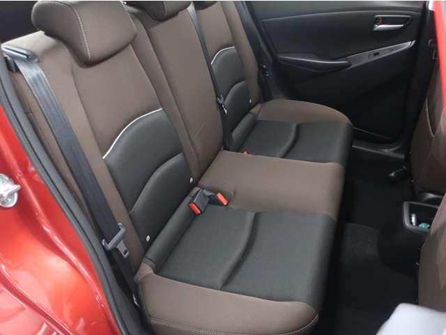 ＭＡＺＤＡ２ １．５　１５Ｓ　プロアクティブ　ドラレコ　３６０°ビューモニター　ＥＴＣ　スマートブレーキサポート　サイドエアバック　Ｃセンサー　スマートキー　アイスト　ＬＥＤヘッドライト　地デジ　シートヒーター　バックカメラ　ＥＴＣ　ナビ＆ＴＶ（13枚目）