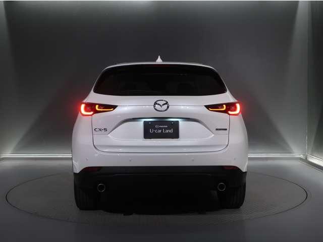 ＣＸ－５ ２．２　ＸＤ　ブラックトーンエディション　ディーゼルターボ　３６０°ビューモニター　Ｂｌｕｅｔｏｏｔｈ　ＥＴＣ　禁煙　ＬＥＤライト　アドバンスドキー　クリアランスソナー　ＥＴＣ　運転席パワーシート　前席シートヒーター　ターボ　ＤＳＣ　ナビＴＶ　バックカメラ（18枚目）