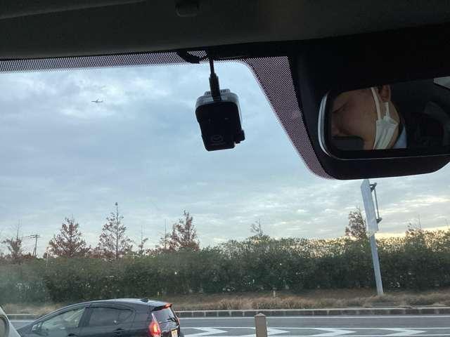 CX-5 XD Lパッケージ バックカメラ ドラレコ 前席シートヒーター パワーバックゲート レーダーC エアコン リアカメラ 本革 キーフリー 電動パワーシート アイストップ ターボ TVナビ アドバンスキー アルミホイール(4枚目)