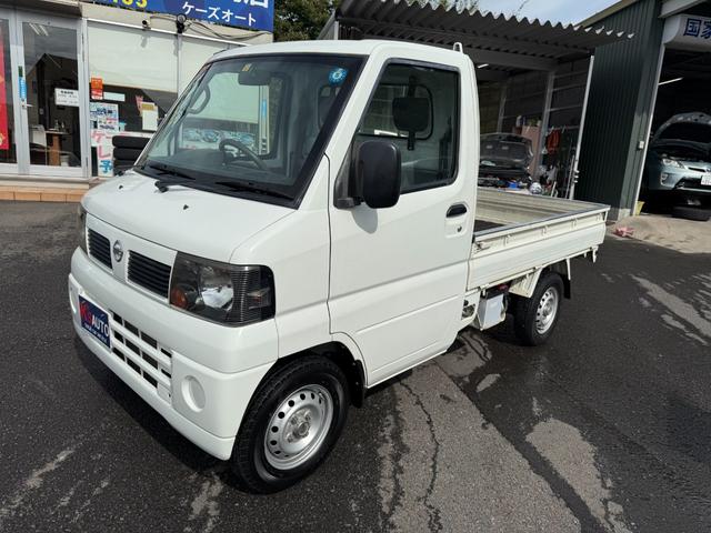 クリッパートラック ＤＸ　パートタイム４ＷＤ　オートマ　エアコン　パワステ　作業灯　三方開（9枚目）