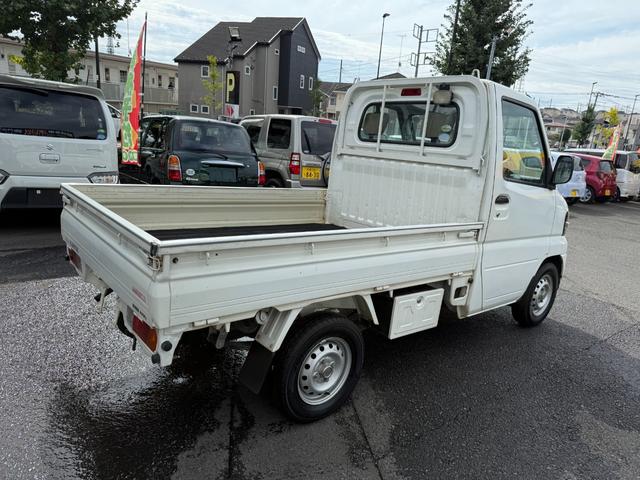 クリッパートラック ＤＸ　パートタイム４ＷＤ　オートマ　エアコン　パワステ　作業灯　三方開（13枚目）