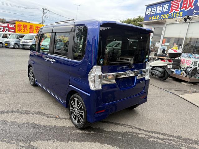 タント カスタムＲＳ　トップエディションＳＡＩＩ　走行距離２５０００キロ　プッシュスタートリモコンキー　純正８インチナビ　バックカメラ　ドラレコ　ＨＤＭＩ　両側パワースライドドア　衝突軽減ブレーキ付　ハーフレザーシート（11枚目）