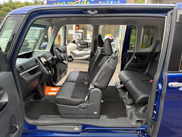 タント カスタムＲＳ　トップエディションＳＡＩＩ　走行距離２５０００キロ　プッシュスタートリモコンキー　純正８インチナビ　バックカメラ　ドラレコ　ＨＤＭＩ　両側パワースライドドア　衝突軽減ブレーキ付　ハーフレザーシート（25枚目）