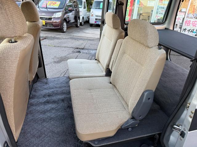 ディアスワゴン クラシック 走行距離16000キロ台 丸目ライト 4気筒エンジン ハイルーフ 赤外線キーレス トノカバー付(16枚目)