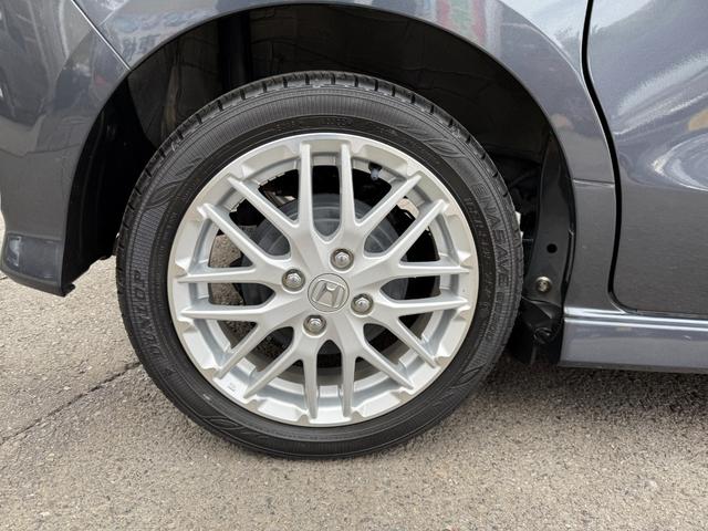 Ｎ－ＢＯＸカスタム ＥＸターボ　走行距離３３０００キロ台　衝突軽減ブレーキ付　パドルシフト　クルーズコントロール　ＥＴＣ付　両側パワースライドドア　ＬＥＤヘッドライト　純正ナビ・バックカメラ（16枚目）