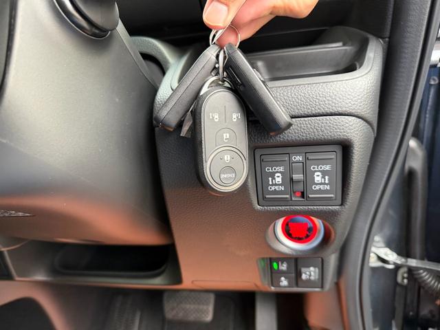 Ｎ－ＢＯＸカスタム ＥＸターボ　走行距離３３０００キロ台　衝突軽減ブレーキ付　パドルシフト　クルーズコントロール　ＥＴＣ付　両側パワースライドドア　ＬＥＤヘッドライト　純正ナビ・バックカメラ（29枚目）