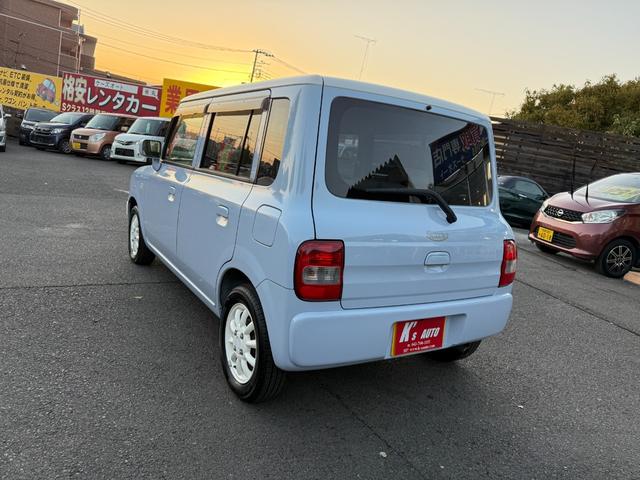 アルトラパン Ｘ２　走行距離４００００キロ台　レトログリル　ツートンルーフ　ケンウッドナビ・ＴＶ　バックカメラ　キーレス　シートカバー　修復歴なし（12枚目）