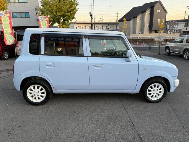 アルトラパン Ｘ２　走行距離４００００キロ台　レトログリル　ツートンルーフ　ケンウッドナビ・ＴＶ　バックカメラ　キーレス　シートカバー　修復歴なし（15枚目）