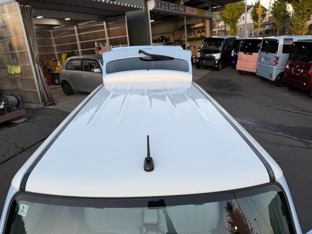 アルトラパン Ｘ２　走行距離４００００キロ台　レトログリル　ツートンルーフ　ケンウッドナビ・ＴＶ　バックカメラ　キーレス　シートカバー　修復歴なし（30枚目）