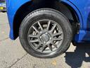 アルミホイール付!鉄ホイールと違って軽いので燃費にも影響してきます!ガソリンの高騰に少しは貢献します!足元がきまりますね♪