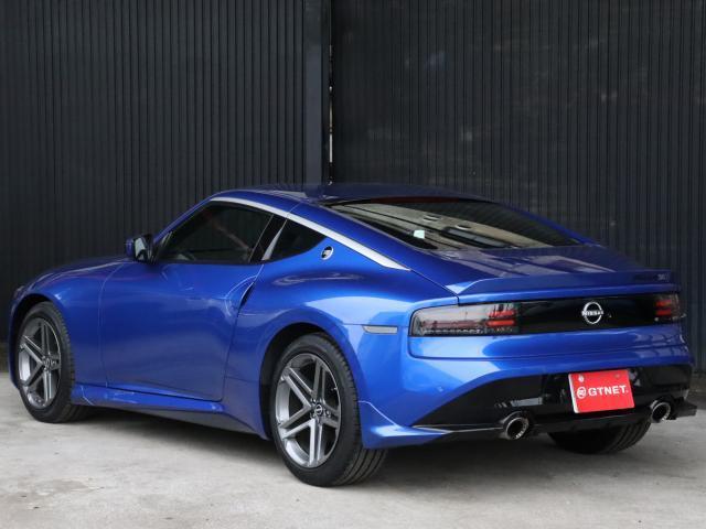 フェアレディＺ ベースグレード　ワンオーナー　日産コネクトナビＴＶ　バックカメラ　パドルシフト　純正１８アルミ（6枚目）